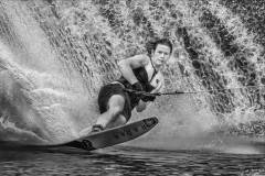 Mono_Peter-Chi-Ho-Lau_-Water-Ski-Slalom-Man