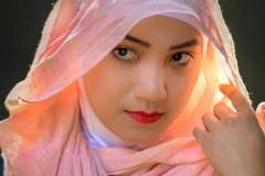 Open_Elwood-Lau_Woman-In-Hijab