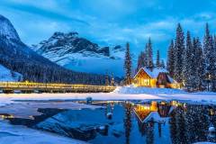 Travel_Jill-Lam_Winter-Blue-Hour-at-Emerald-Lake-3