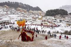 Travel_Peter-Chi-Ho-Lau_Langmu-Monastery-New-Year-Parade