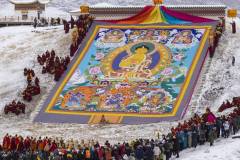 2024Q4-Phojnl-B-Candy-Mak-Sunning_of_the_Buddha_ceremony