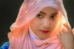 9.-Woman-In-Hijab